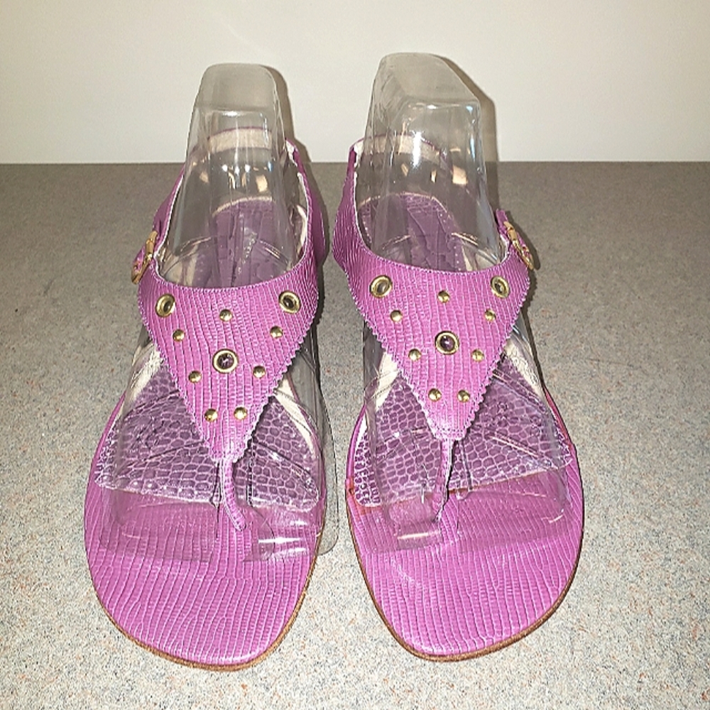 🪻Adrienne Vittadini Purple 💜 Sandals